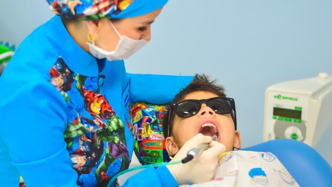 dentist-1437430_1280